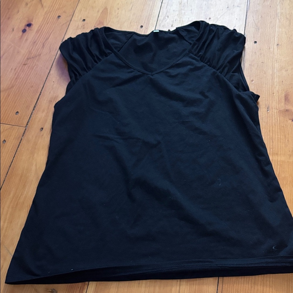 Women’s Black V-Neck Sleeveless Top Ruched Sleeves Size M